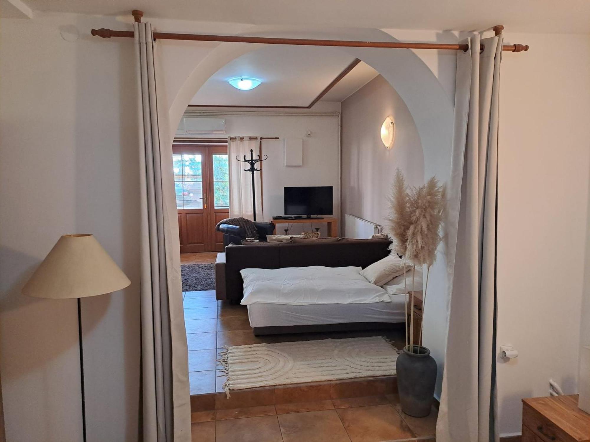 Apartman Romana Postorna Exteriér fotografie